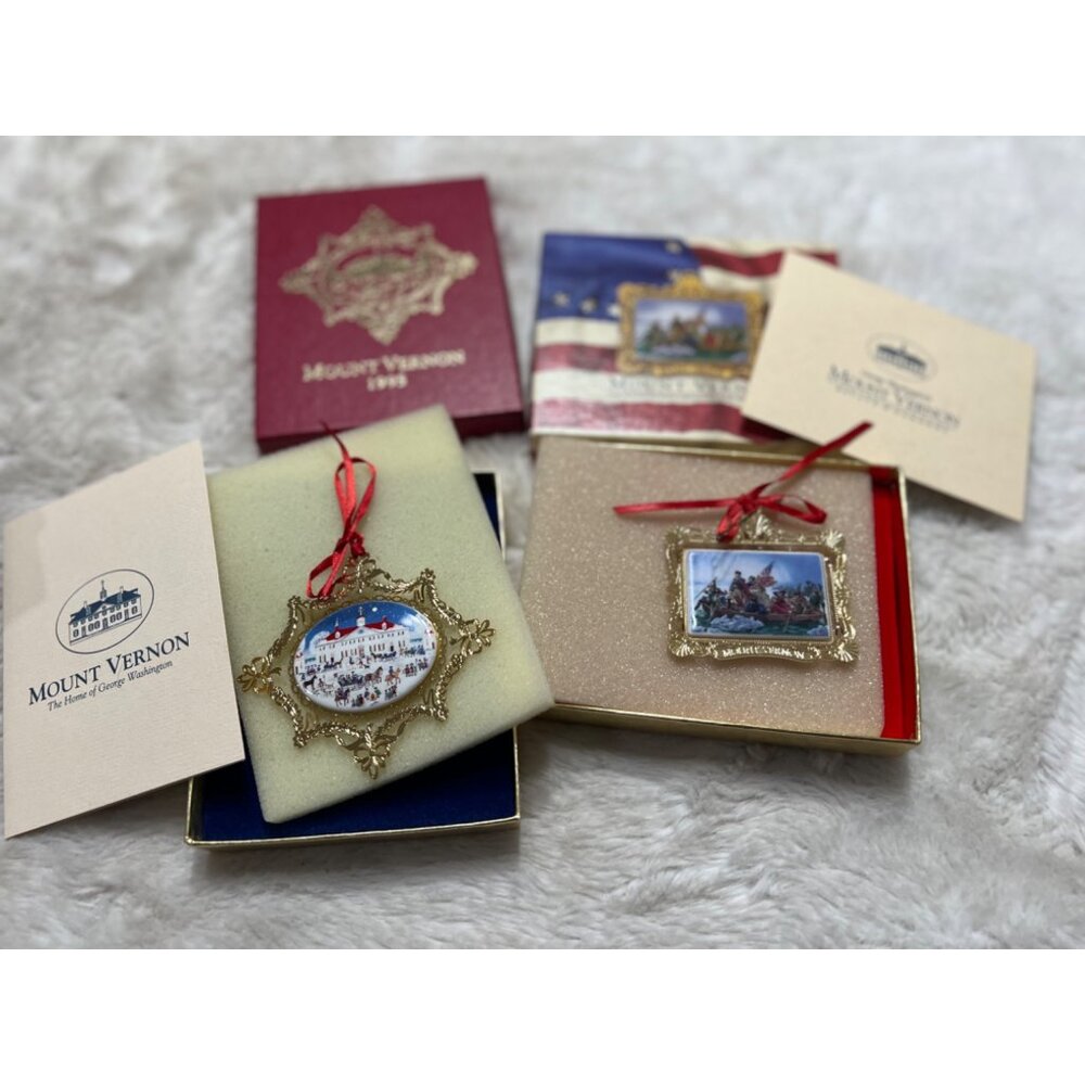 Mount Vernon 1995 Christmas Ornaments Set In Gift Box